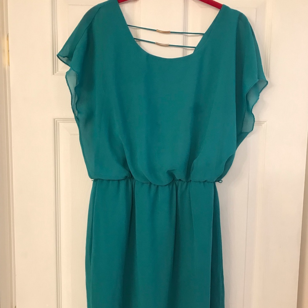 🌴🌺 Casual teal summer dress with gold accents
